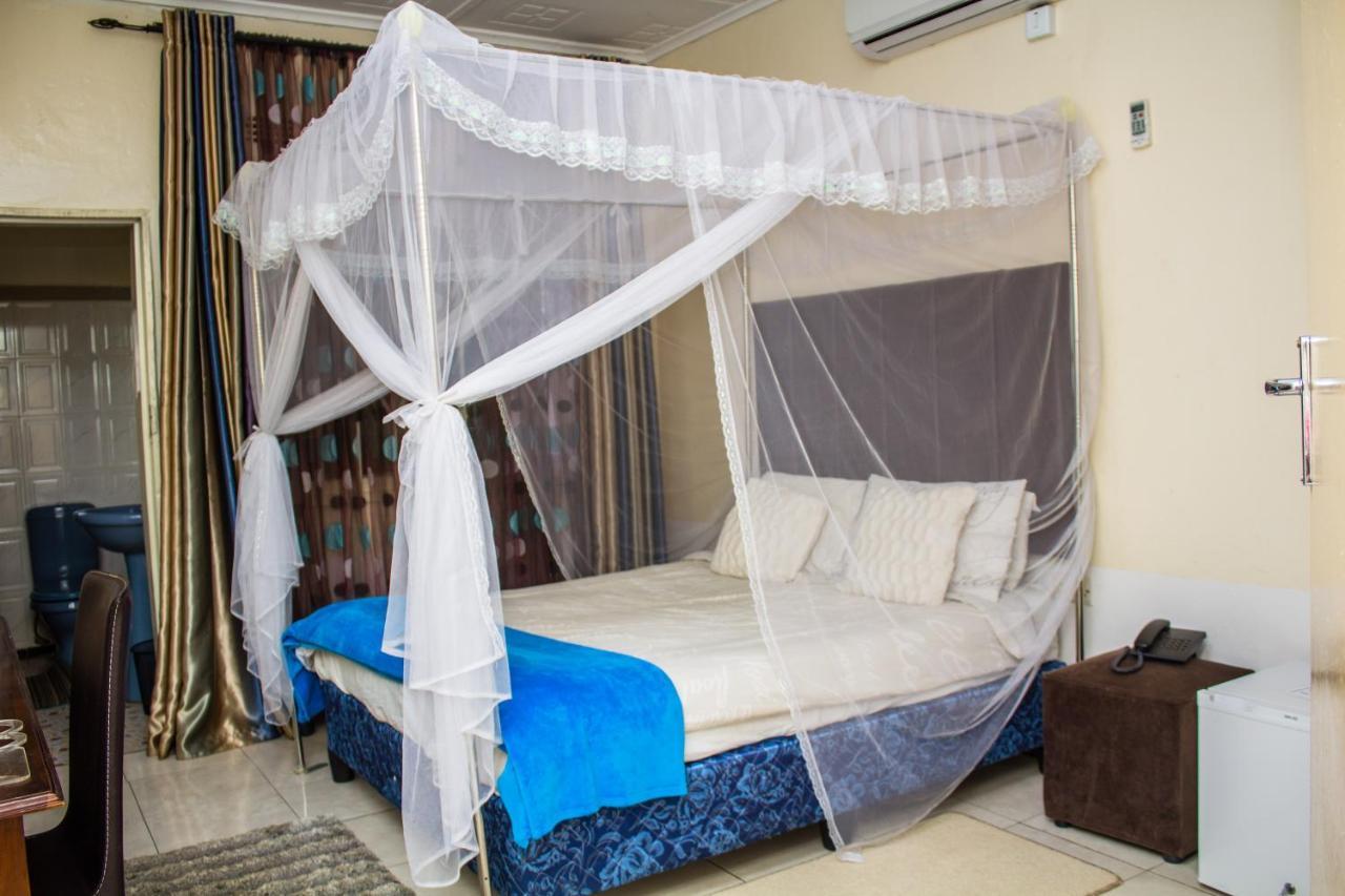 Rugems Executive Lodge Lusaka Exterior foto